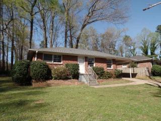 2839 Waters Rd, Atlanta GA  30354-2027 exterior