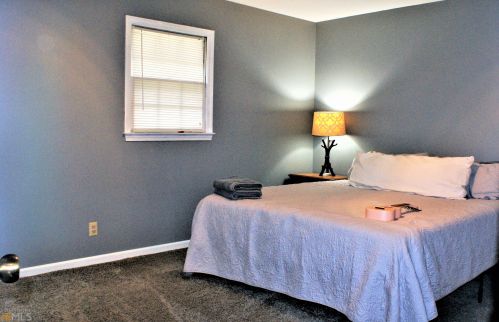 3949 Woodland Cir, Conyers GA  30013-3056 exterior