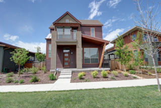 2859 Kingston St, Denver CO  80238-3228 exterior