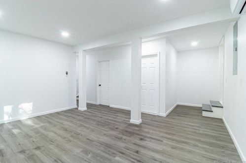 554 Old Hartford Rd, Colchester CT  06415-2732 exterior