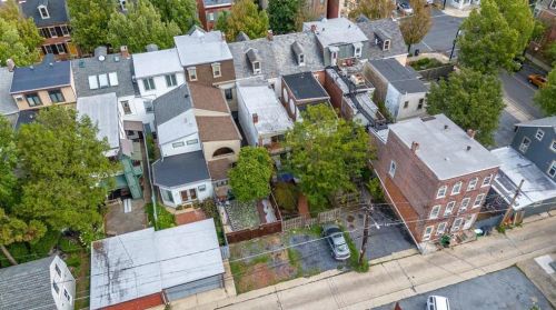 412 8th St, Allentown PA  18102-2816 exterior