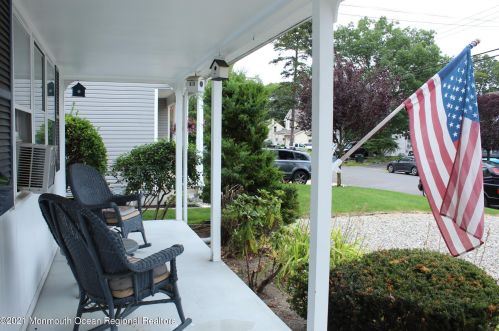 219 Jaehnel Pkwy, Point Pleasant Beach, NJ 08742-2126