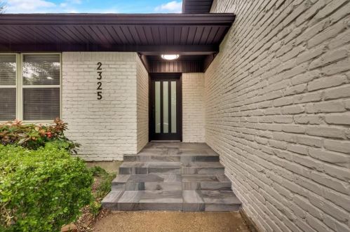 2325 Cody Dr, Dallas, TX 75228-5837