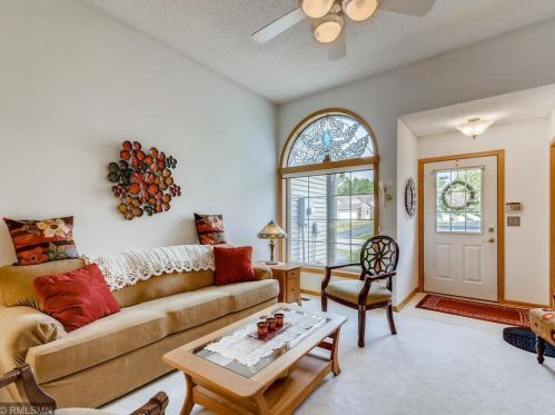 7861 Taylor St, Minneapolis, MN 55432-2857