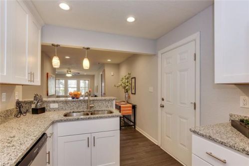 3925 Larkin St, Norfolk VA  23513-3917 exterior