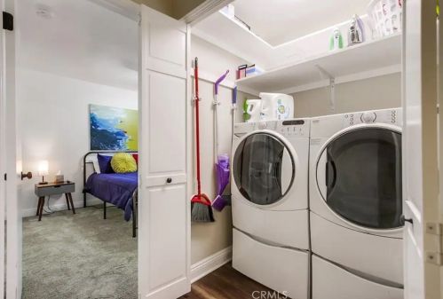 1566 La Vine Ln, Vista CA  92084-7268 exterior