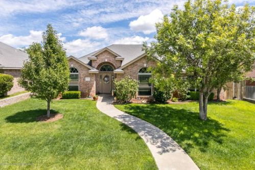8307 El Paso Dr, Amarillo, TX 79118-6143