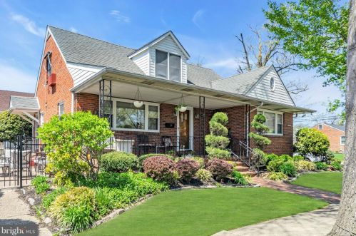 2000 Prospect Rdg Blvd, Haddon Heights NJ  08035-1525 exterior