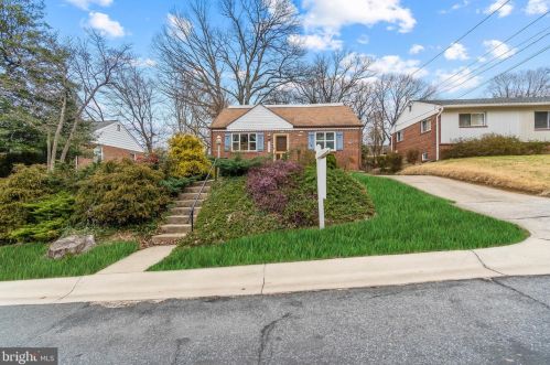 11521 Mapleview Dr, Silver Spring, MD 20902-2362