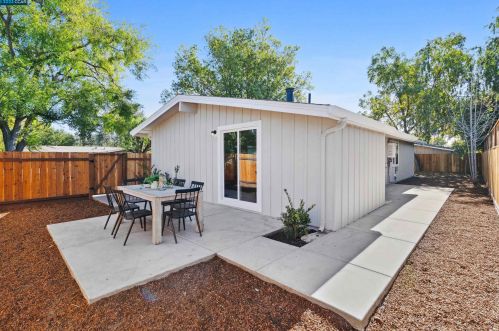 3407 Moretti Dr, Concord CA  94519-2049 exterior