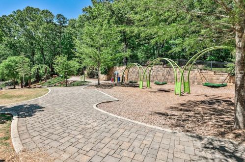270 Hillside Dr, Atlanta GA  exterior
