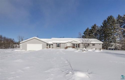 61 Green Ln, Esko, MN 55733-9749