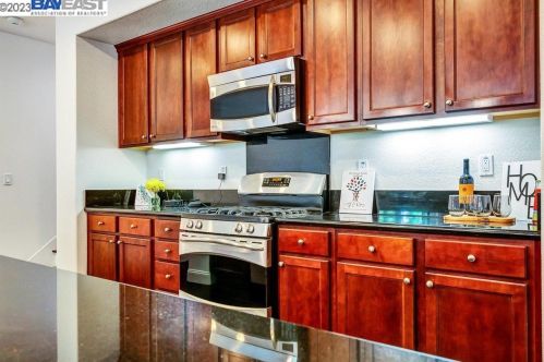 4723 Perugia St, Pleasanton, CA 94568-4807