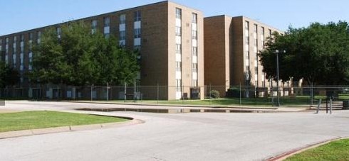3201 Sondra Dr, Fort Worth TX  76107-1833 exterior