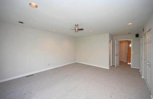 2102 Alpine Pl, Cincinnati OH  45211-3528 exterior