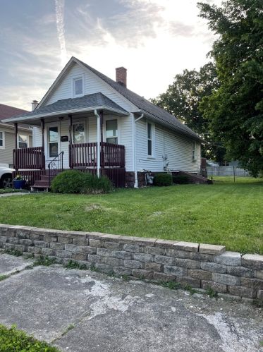 519 Prospect Pl, Joliet, IL 60436-2023