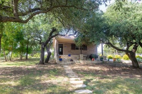 3608 De Cordova Ranch Rd, Granbury TX 76049-6262 exterior