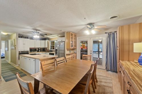 3405 Hartnett Blvd, Isle Of Palms SC  29451-2569 exterior