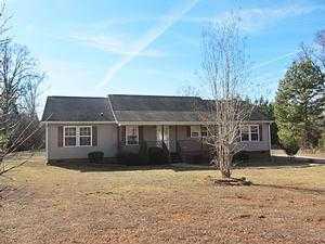 4506 Hickory Grove Rd, Sharon, SC 29742-6795