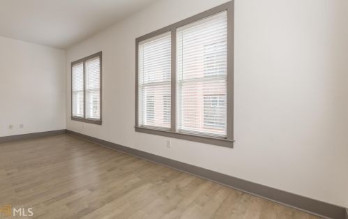 933 Garrett St, Atlanta GA  30316-6810 exterior