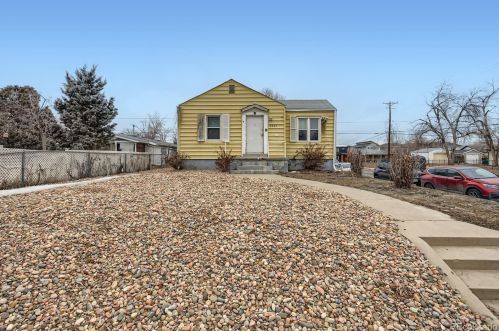 3301 Pennsylvania St, Englewood, CO 80113-2719