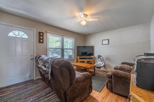 701 Mcclain St, Swedeborg, MO 65556-7829
