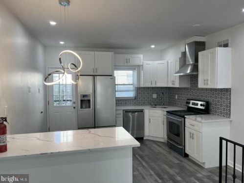 1745 Federal St, Philadelphia PA  19146-3015 exterior