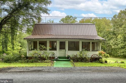 202 Schoolhouse Rd, Duncannon, PA 17020-9599