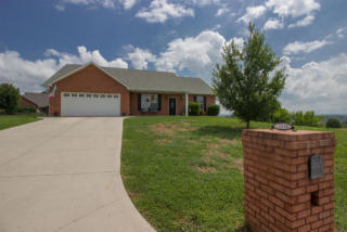 1520 Jennifer Ln, Greenback, TN 37742-3447