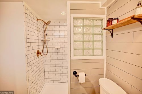 762 Hoyt Ave, Saint Paul MN  55106-1009 exterior