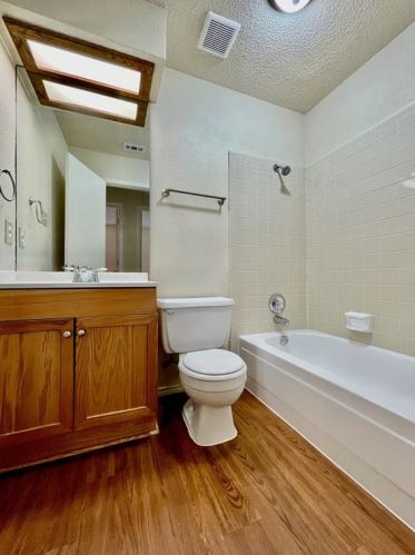 7208 Rdg Rd, Fort Worth TX  76133-7726 exterior