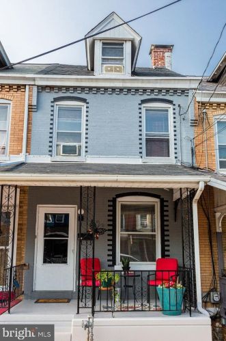 837 Prangley Ave, Lancaster, PA 17603-5038