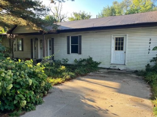 28197 Morgan St, Elkhart, IN 46517-1144