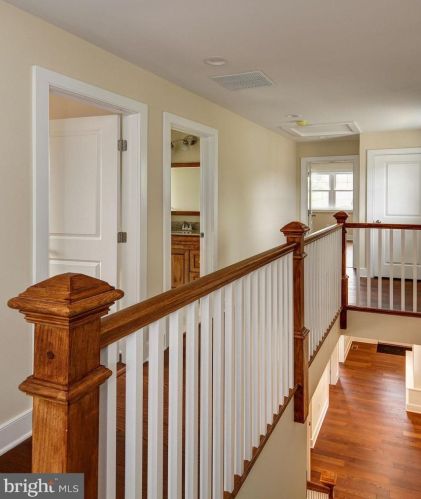 154 Ellis St, Tavistock NJ 08033-1827 exterior