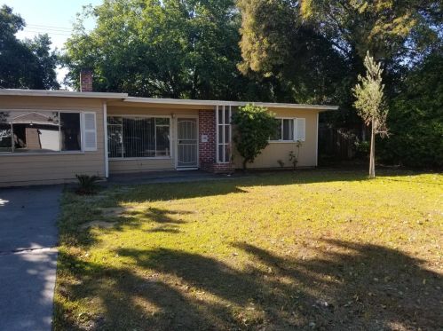 1558 Douglas Rd, Stockton, CA 95207-4113