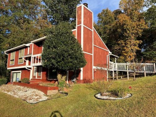 5169 Martins Crossing Rd, Stone Mountain, GA 30088-2024