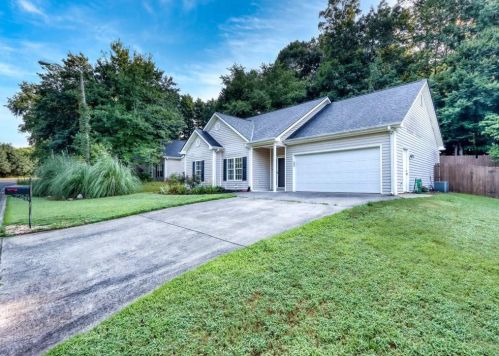 111 Park Ln, Holly Springs, GA 30115-4559