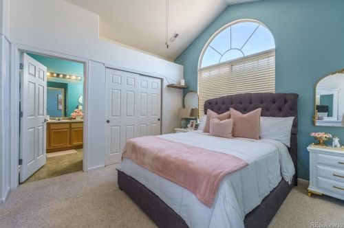 221 Granby Way, Denver CO  80011-9125 exterior