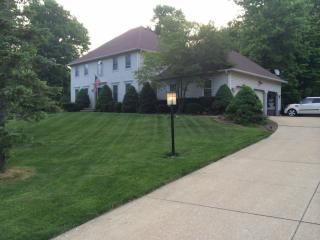 255 Ironwood Cir, Aurora, OH 44202-8244