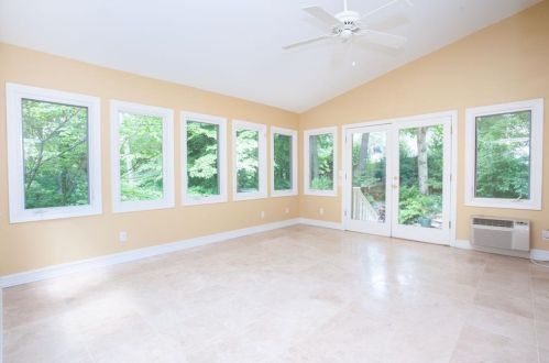 807 Brookhaven Springs Ct, Atlanta GA  30342-3551 exterior