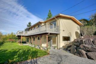 10224 58th St, Kirkland, WA 98033-7440