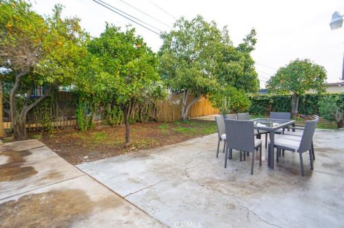 1513 Raymar St, Santa Ana CA  92703-4616 exterior