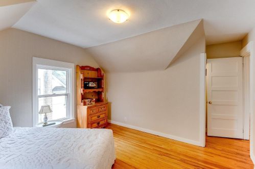 2209 2nd St, Saint Paul MN  55110-3204 exterior