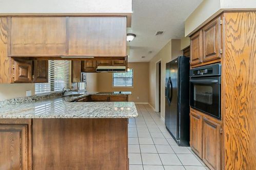 3445 Willowcrest Dr, North Richland Hills TX  76117-3443 exterior