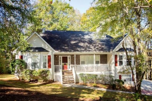 611 Bridgewater Pl, Holly Springs, GA 30115-4507