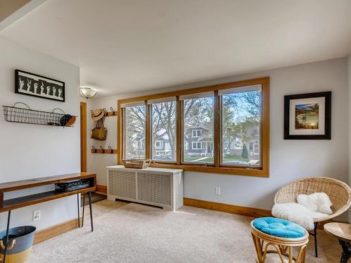 1669 Juliet Ave, Saint Paul MN  55105-2120 exterior