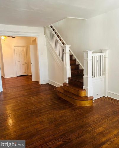 4725 13th St, Philadelphia, PA 19112-0012