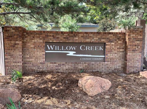 8466 Otero Ln, Englewood, CO 80112-3315