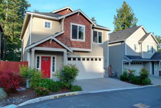 20217 3rd Dr, Bothell WA 98012-9213 exterior