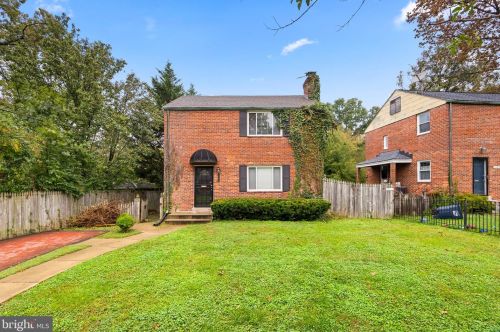 1502 Delmont Ln, Silver Spring, MD 20912-7036